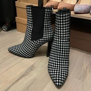 PAIGE Kingston houndstooth ankle boots
